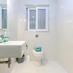 New Spacious 3 Bdr 2 Bth Bugibba 124 With View Apartamento