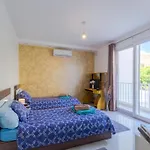 New Spacious 3 Bdr 2 Bth Bugibba 124 With View
