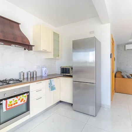 Appartamento New Spacious 3 Bdr 2 Bth Bugibba 124 With View *