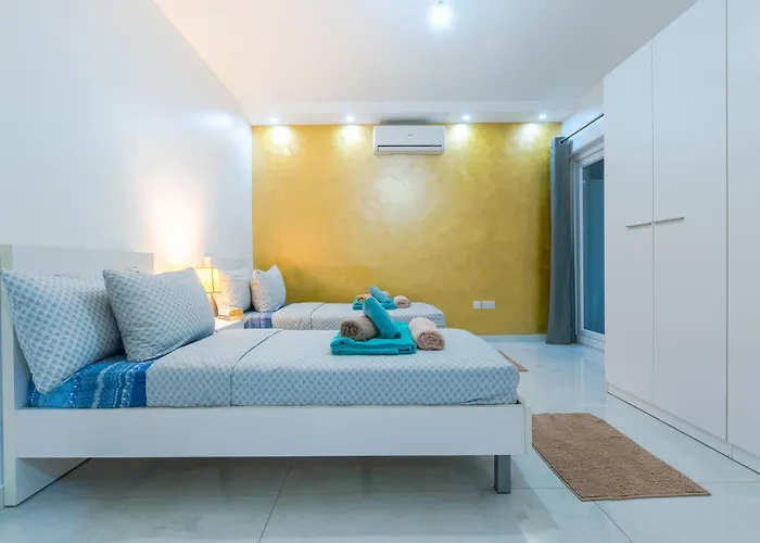 Διαμέρισμα New Spacious 3 Bdr 2 Bth Bugibba 124 With View Σεντ Πόλς Μπέι